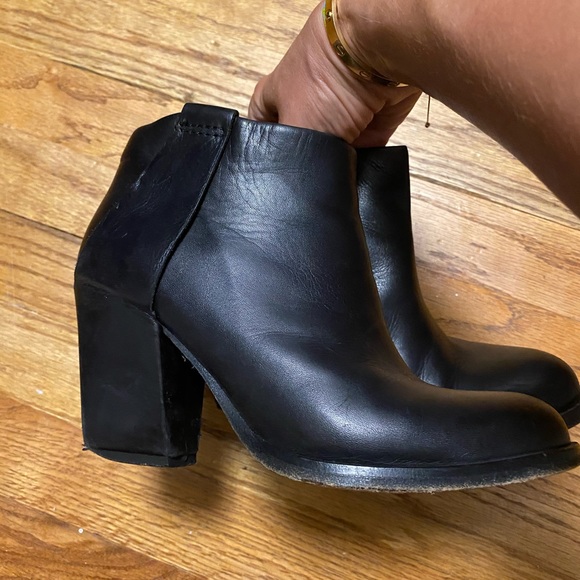 Surface to air harness booties - Picture 2 of 4